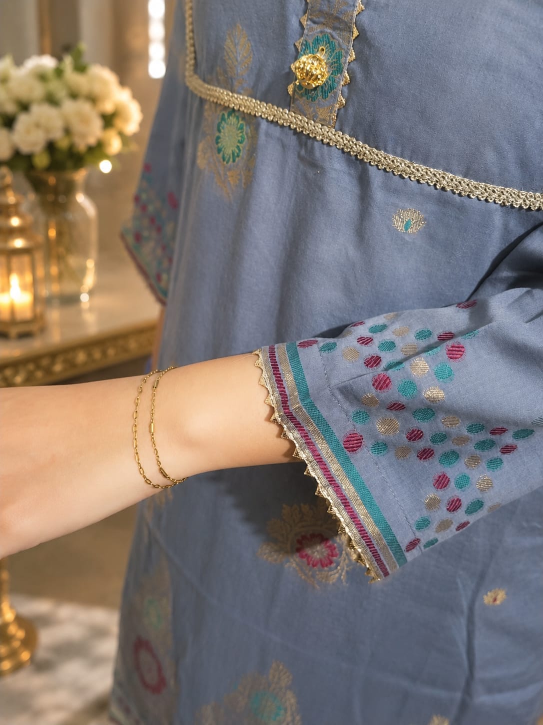 Smokey grey banarasi grace  grey jacquard 3- piece lawn suit with red gold banarasi work.